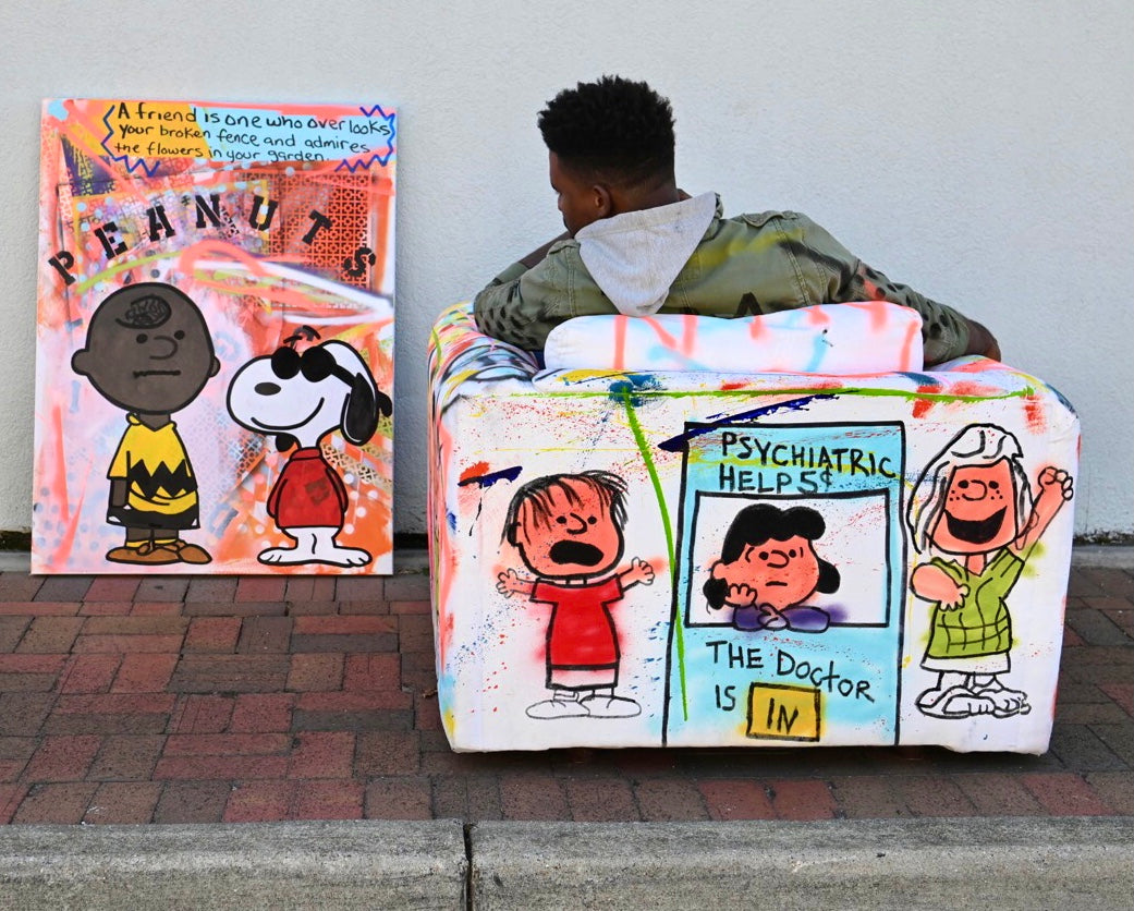 Abstract Peanuts Couch